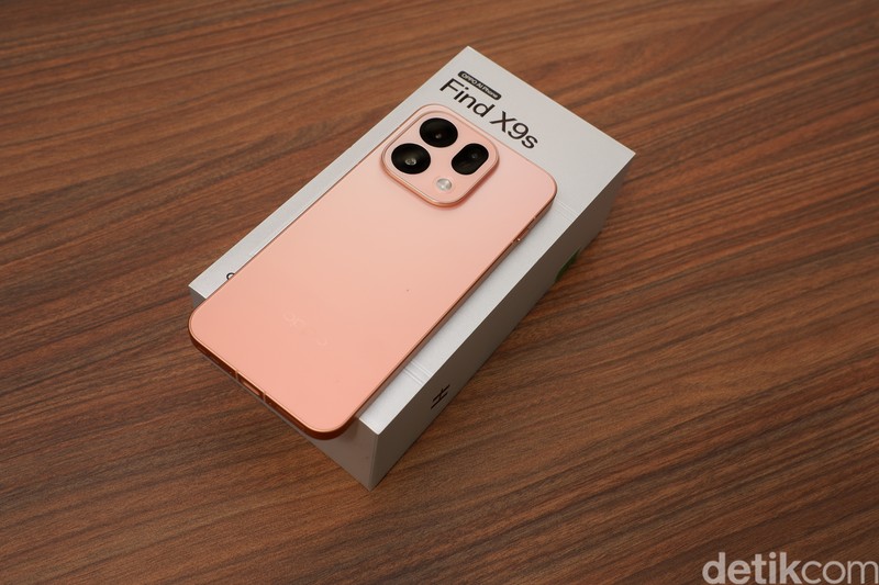 Oppo Find X9s