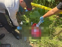Geger Bayi Laki-laki Dibungkus Kresek Merah Ditemukan Warga di Malang