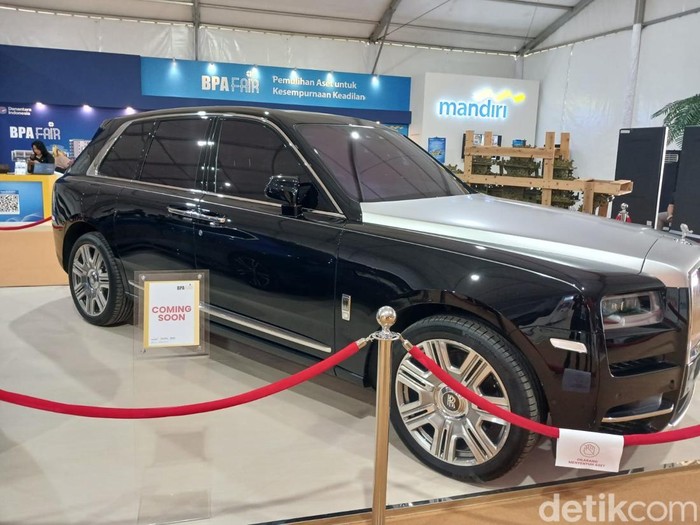 Mobil-Perhiasan Sandra Dewi dan Harvey Moeis yang Dilelang Kejaksaan