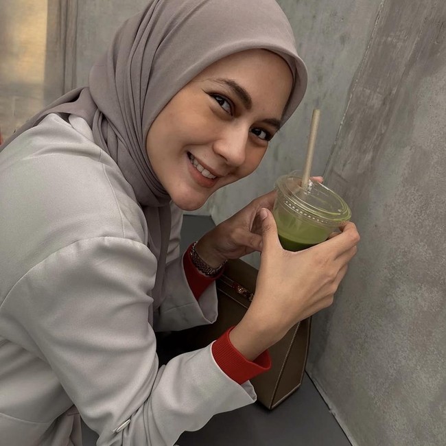 Serunya Paula Verhoeven Kulineran di Blok M dan Nongkrong di Kafe Matcha