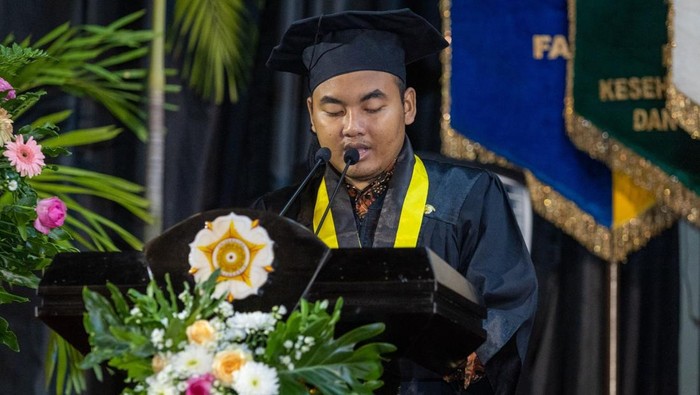 Siham, mahasiswa autis yang lulus Fapet UGM
