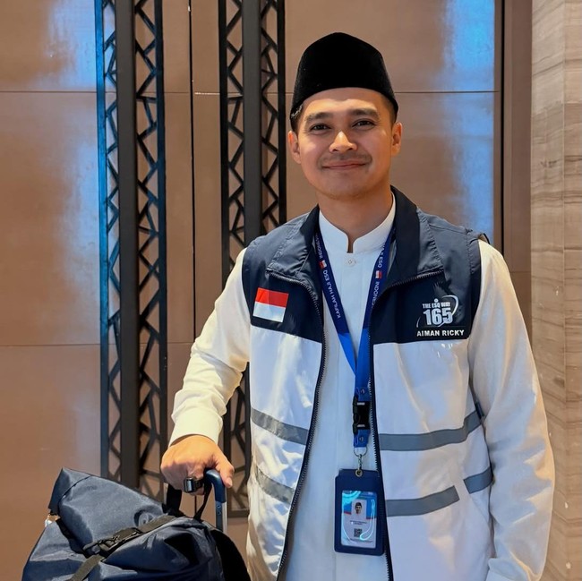 Aiman Ricky Jadi Pembimbing Haji, Siap Layani Tamu Allah