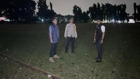 Polisi Cek Info 'Pocong' Bergolok Malam Hari di Ciputat, Ini Hasilnya