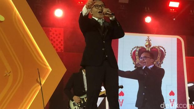 Ari Lasso Penampilan Ari Lasso di Jogja Financial Festival.