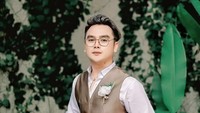 Karier Arul Kharisma Putra Ahmad dari Penyanyi hingga MC di Dunia Hiburan