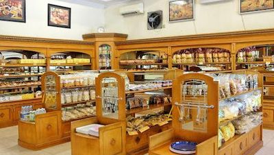 8 Bakery Legendaris dan Populer di Semarang, Wajib Masuk Itinerary Kulineran!
