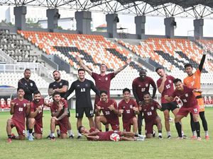 Peluit Terakhir Makin Dekat, Borneo FC Tetap Jaga Mental Juara