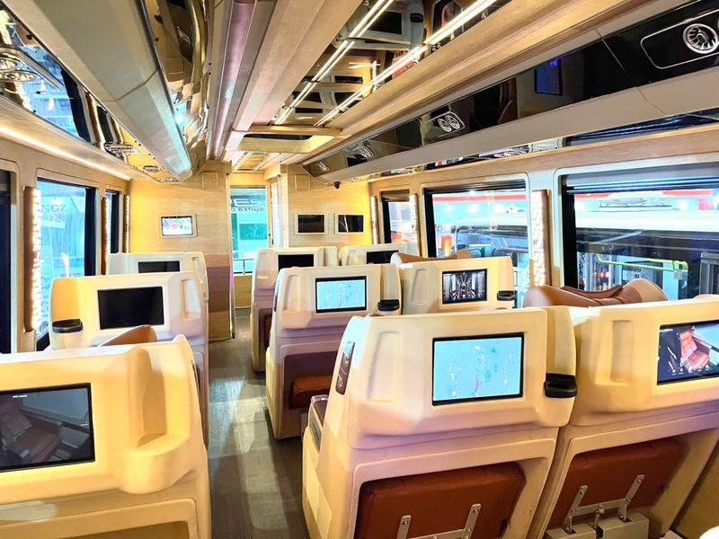 Bus double decker terbaru Juragan99 Trans meluncur di Busworld 2026 Bus double decker terbaru Juragan99 Trans meluncur di Busworld 2026