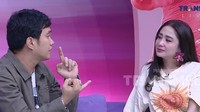 Dalam kesempatan itu, keduanya saling maaf-maafan.  Foto: Youtube Trans TV