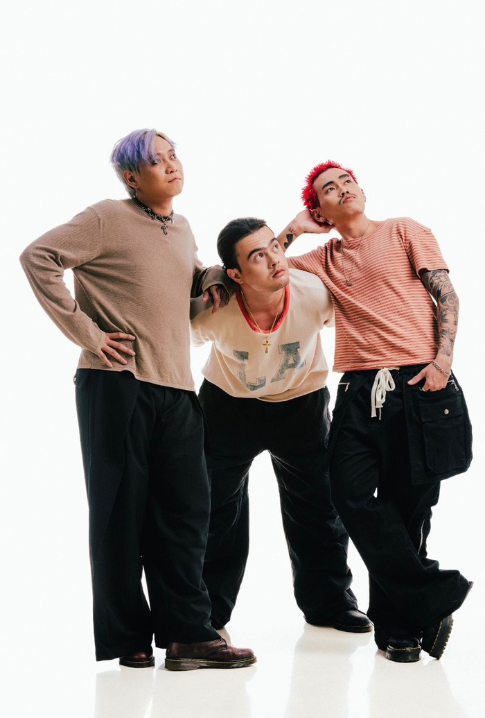 Duo elektronik DNA merilis single terbaru berjudul PAIN. Lagu ini menawarkan nuansa emosional dan energetic hasil kolaborasi dengan PARKZ.