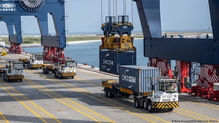 Ekspansi China ke Afrika, Kemitraan atau Dominasi?