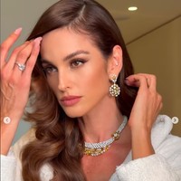 Gaya Model Victorias Secret Jadi Viral karena Tak Dikenali di Cannes Festival