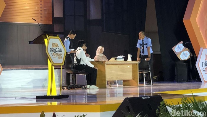 Penampilan Komandan Andre dan anggota Lapor Pak di Jogja Financial Festival, Jumat (22/5/2026).