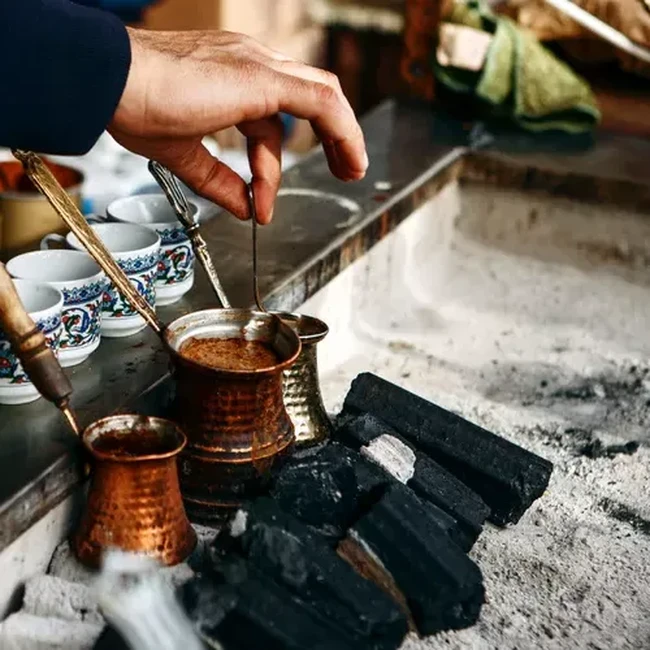 Dari Milan hingga Vietnam, Ini 8 Menu Kopi Paling Populer di Dunia!
