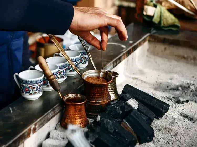 Dari Milan hingga Vietnam, Ini 8 Menu Kopi Paling Populer di Dunia!
