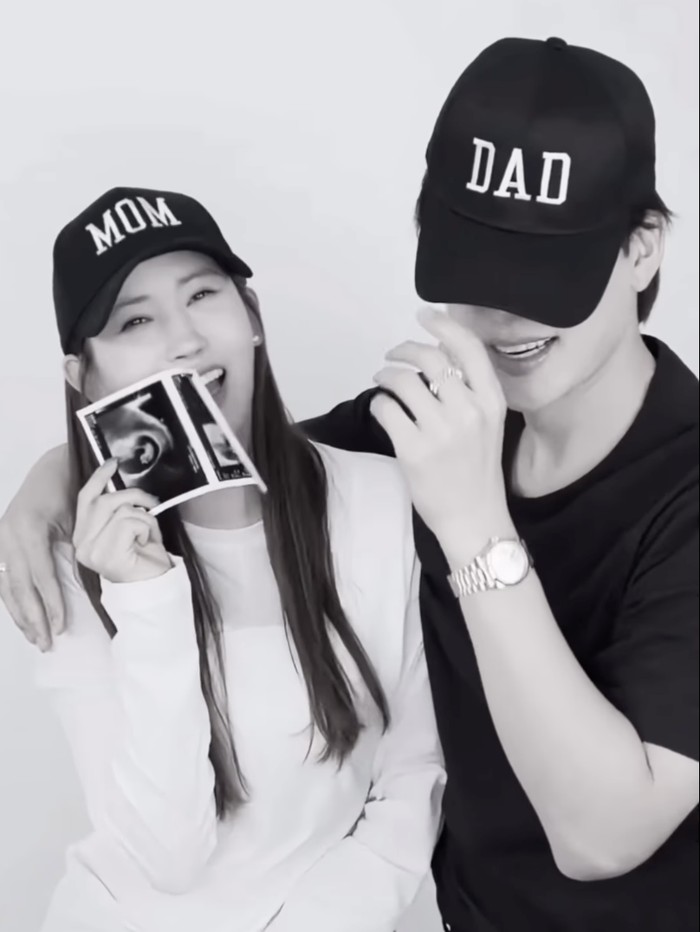 Le Da Hae dan Se7en umumkan bakal dikaruniai anak pertama.