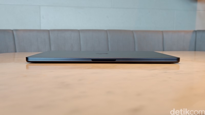 MacBook Air M5