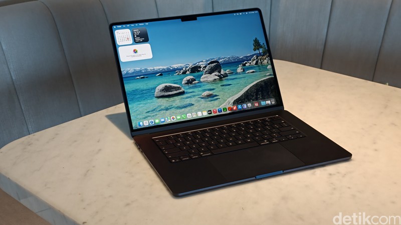 MacBook Air M5