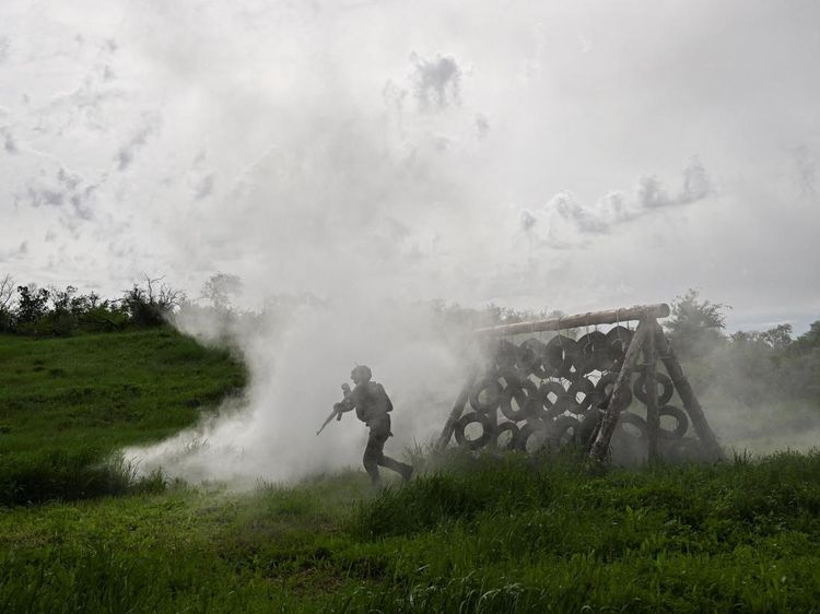 Pasukan Ukraina Jalani Latihan Militer di Dekat Garis Depan Zaporizhzhia