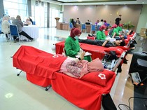 PDAM Makassar Sumbang 60 Kantong Darah Bantu Atasi Kekosongan Stok PMI Sulsel
