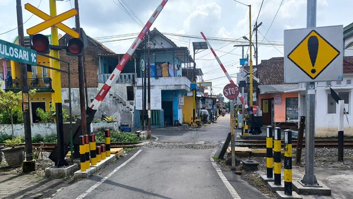 Perlintasan sebidang di Malang Raya