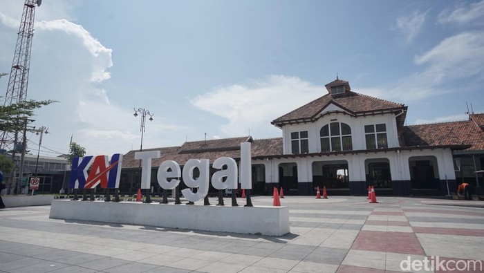Stasiun Tegal
