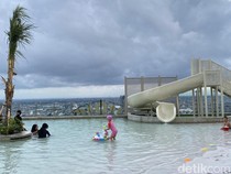 The Trans Luxury Hotel Surabaya Hadirkan Beach Club Rooftop Ala Bali