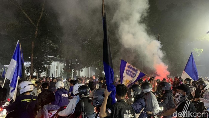 Bobotoh rayakan pesta juara di Kota Bandung.