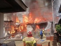 4 Rumah di Palembang Ludes Terbakar Diduga karena Korsleting Listrik