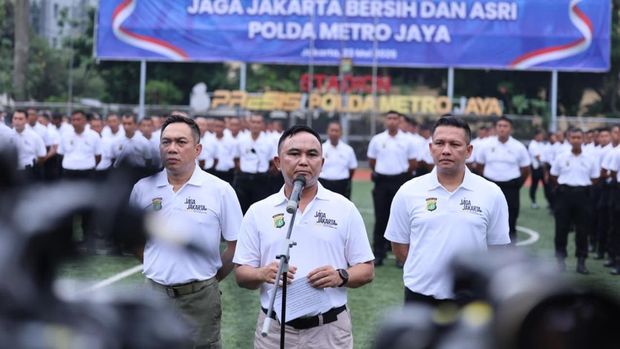 Gerakan Jaga Jakarta Bersih dan Asri