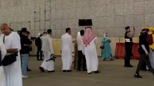 Video: Melihat Tempat Jemaah Haji Menimpuki Setan