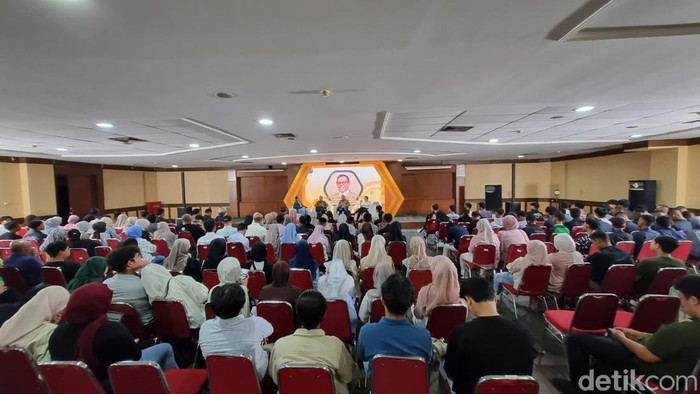 Suasana educational class Jogja Financial Festival (JFF) 2026 bertema Muda Kaya Raya, Tua Sejahtera yang membahas soal pentingnya asuransi, Sabtu (23/5/2026).