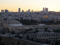 RI Bersama 7 Negara Muslim Kutuk Pengibaran Bendera Israel di Masjid Al-Aqsa