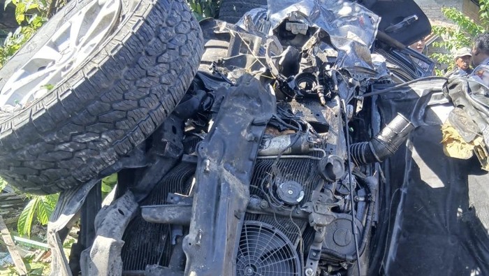 Kereta Api Vs Pajero di Tebing Tinggi, Pengemudi Mobil Tewas
