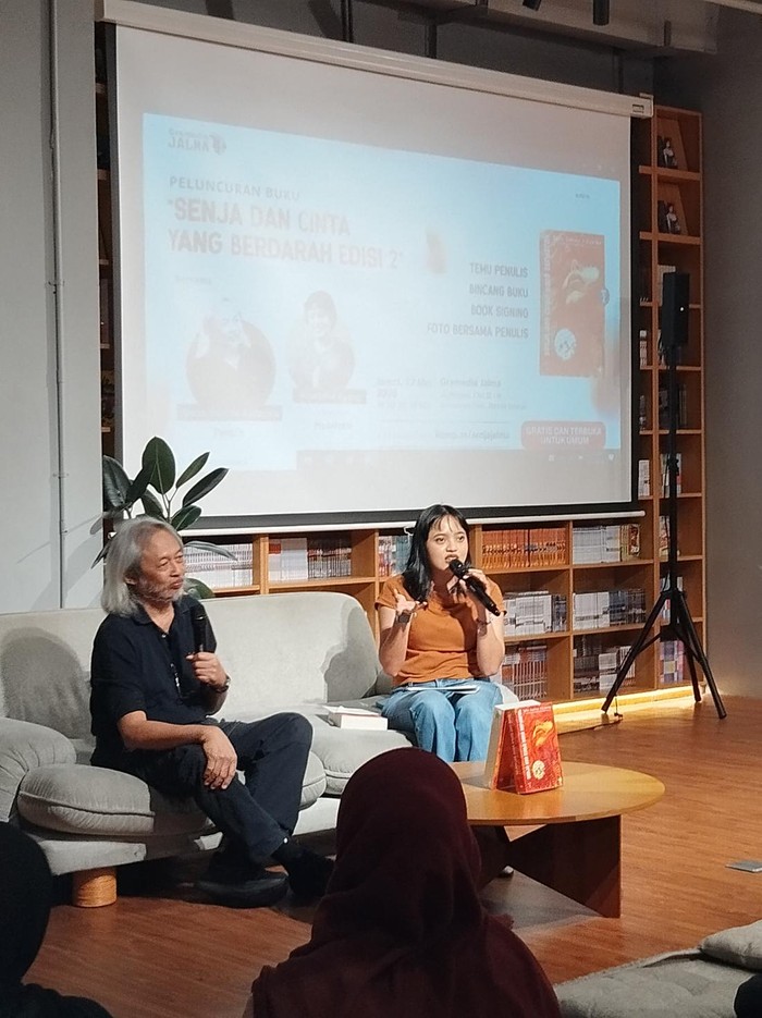 Peluncuran Buku Antologi Senja dan Cinta yang Berdarah Edisi 2