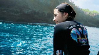 Prilly Latuconsina Rela Belang, Happy Jadi Rescue Diver Kompetisi Cliff Diving