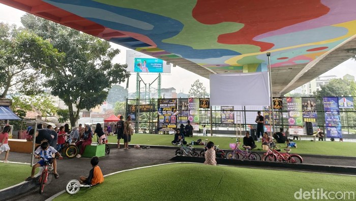 Tempat nobar Persib jelang penyambutan gelar juara.