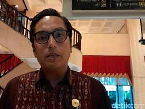 Antrean Panjang di SPBU, Walkot Rico Minta Pertamina Benahi Pelayanan