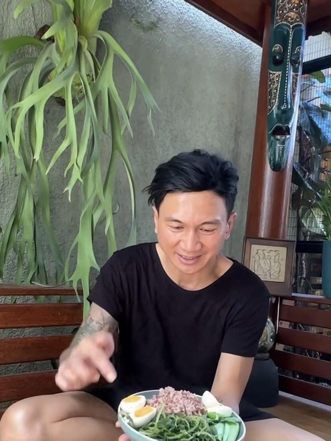 Momen Anji, Pengantin Baru yang Hobi Berkebun dan Membuat Kopi