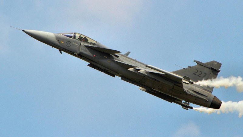 Jet Tempur Saab JAS 39E/F Gripen
