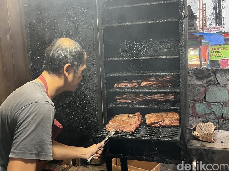 Kobar Daging Asap