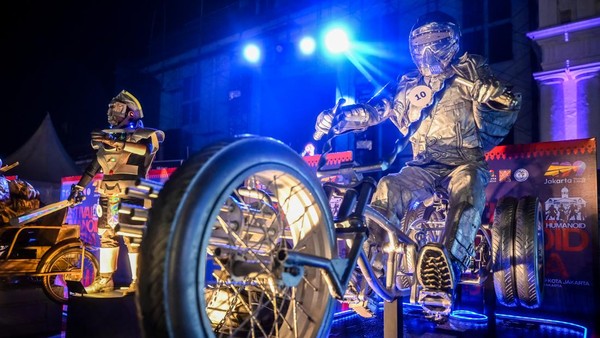 Manusia Patung Ramaikan Festival Humanoid di Kota Tua Jakarta