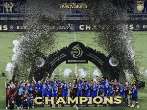 Persib Sepekan: Juara, Konvoi, Ditinggal Bojan Hodak dan Sanksi FIFA