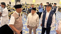 Ketua Timwas Haji DPR menegaskan bahwa persiapan puncak haji tahun ini menunjukkan peningkatan signifikan dibanding tahun-tahun sebelumnya. Pemeriksaan kapasitas tenda di Arafah juga dilakukan lebih ketat untuk memastikan kenyamanan jemaah saat puncak ibadah berlangsung. Dok. Timwas Haji DPR