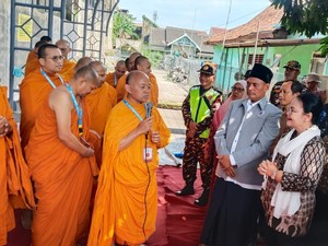 Walkot Semarang Sambut Biksu Thudong, Gaungkan Toleransi Antarumat