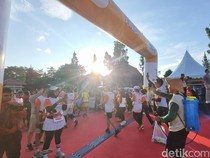 Senyum Semringah Pelari 5K Jogja Run D-City 2026 Lintasi Garis Finis