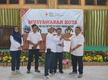 PMI Kota Probolinggo Raih WTP dan Bantuan Alat Medis Rp 200 Juta