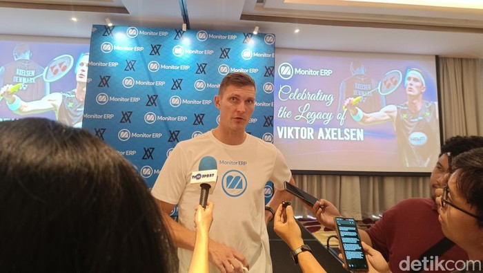 Viktor Axelsen datang ke Indonesia  menyapa penggemar.