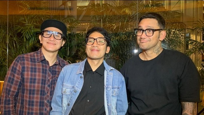 Vino G Bastian, Desta dan Tora Sudiro pemeran utama Warkop DKI.