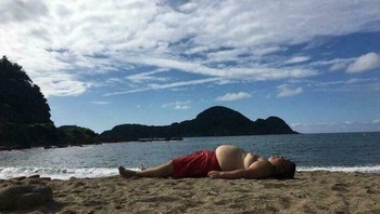 Hmm, kok bisa sama gitu ya bentuk gunungnya. Foto: Bored Panda